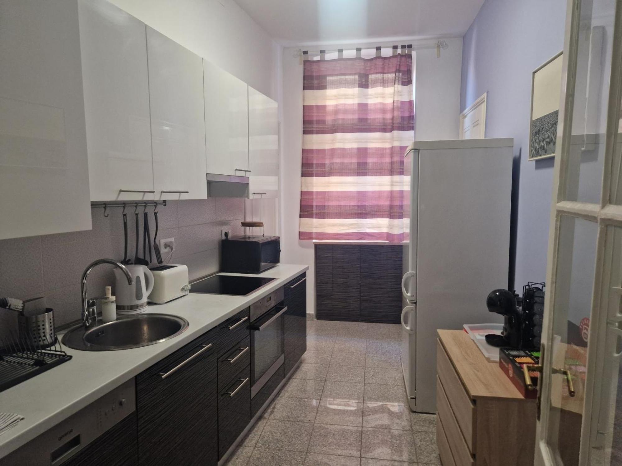 Leda Apartment *
